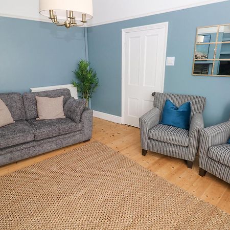 ナーバース Suffolk Houseヴィラ エクステリア 写真