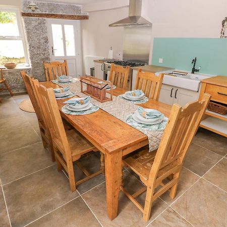 ナーバース Suffolk Houseヴィラ エクステリア 写真